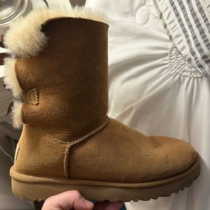 UGG Bailey Bow original